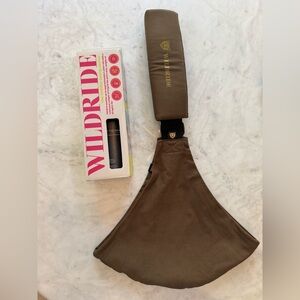 Wildride Toddler Carrier in Coffee